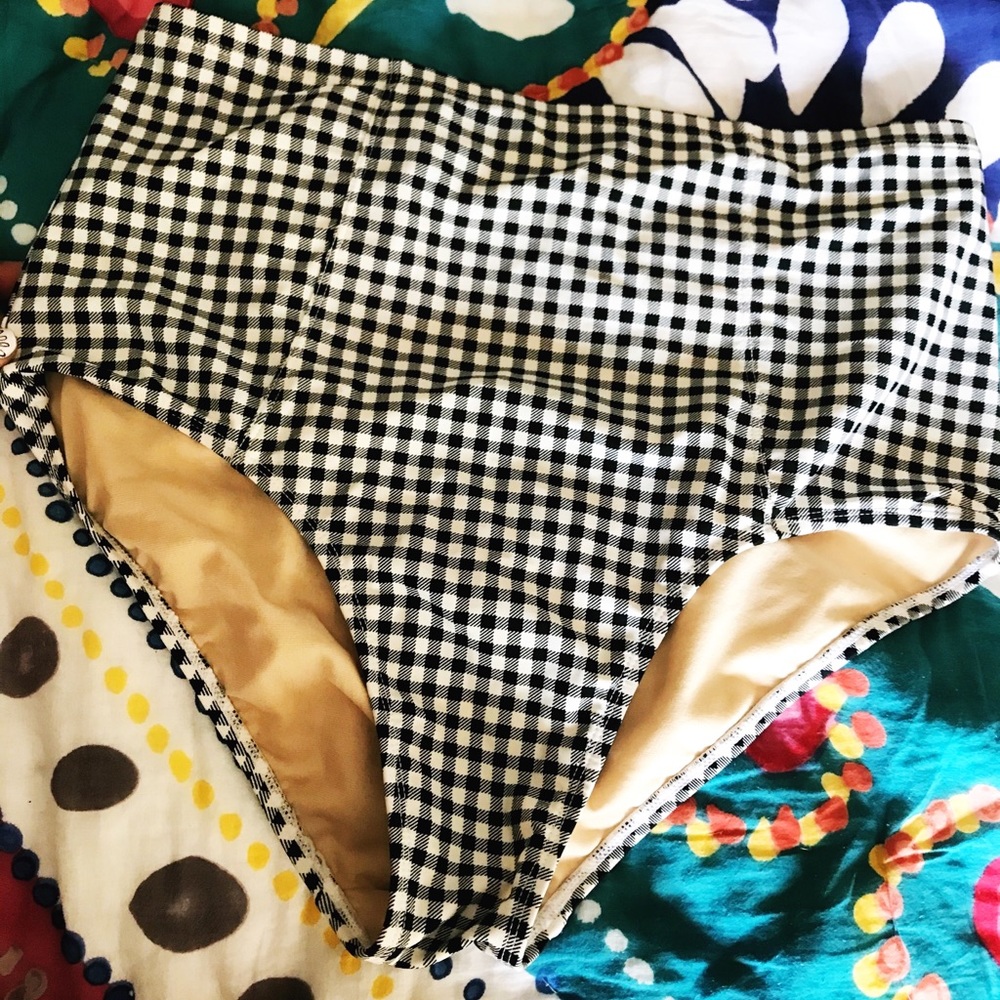 High waisted Gingham swim bottoms